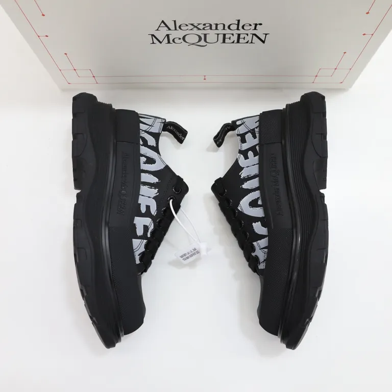 Alexander McQueen Shoe 